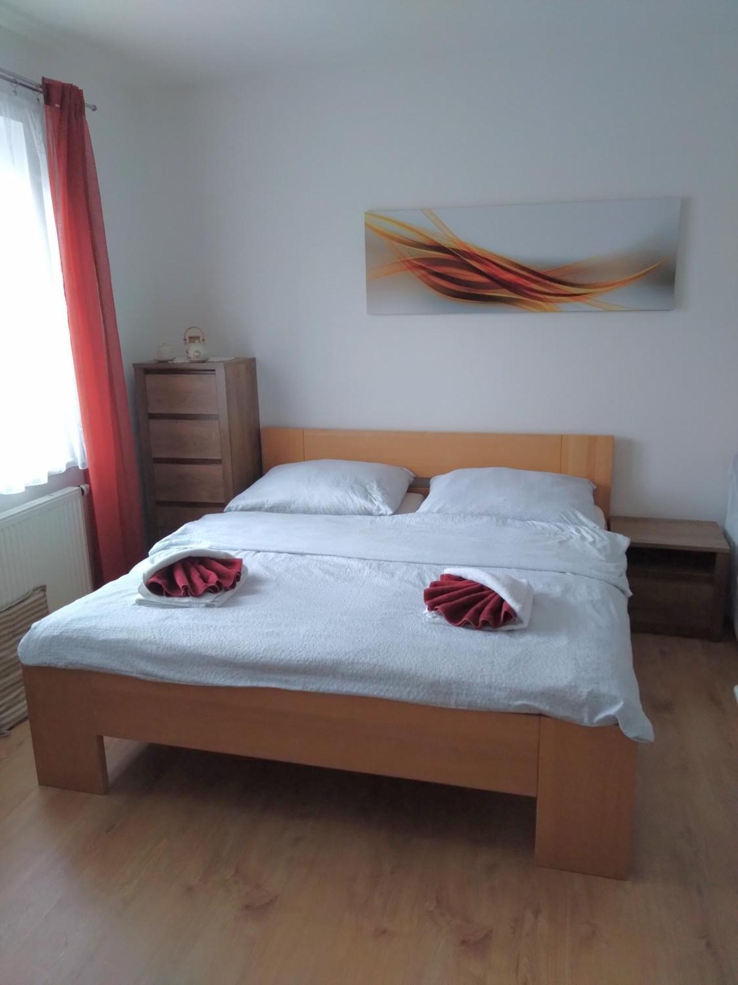 Bile Domky Apartment Lednice Exterior photo